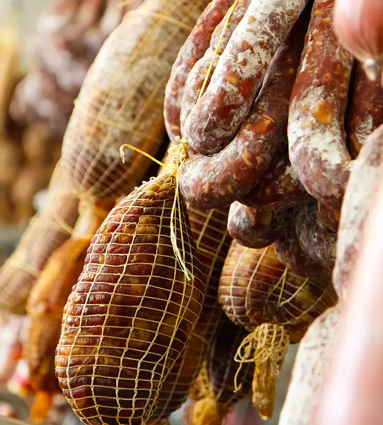 foto de varios tipos de chacinados